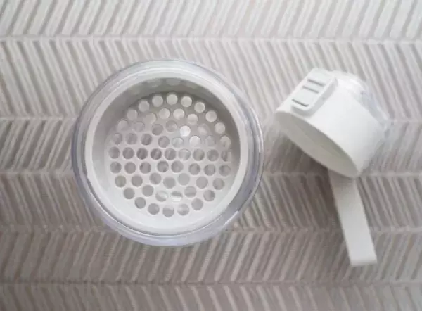 「無印良品「990円クリアボトル」が“買い”だった！容器内ででいつのまにか水出し茶やコーヒーができるスグレモノ｜無印良品週間に買いたいもの」の画像