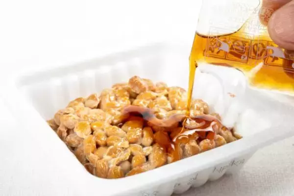 「「安い納豆は体に良くない」は本当？ 3つの不安を検証。“タレ無し”を選ぶメリットも」の画像