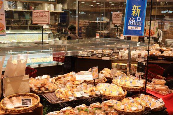 「トレンドに合わせて進化」年間200万個売れる食パンの裏側。大手スーパー内のパン屋は“専門店顔負け”だった