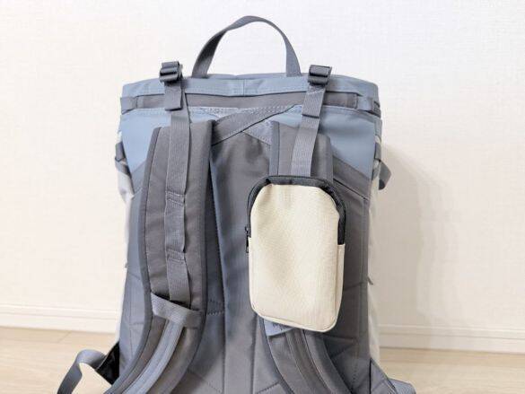 バッグに“付けるだけ”で収納が爆誕！ セリアの110円「外付けミニポーチ」が大豊作。メッシュから超スリムまで、注目の4選