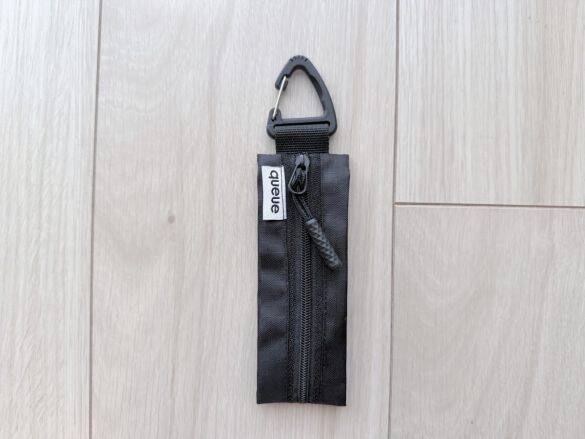 バッグに“付けるだけ”で収納が爆誕！ セリアの110円「外付けミニポーチ」が大豊作。メッシュから超スリムまで、注目の4選