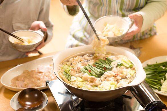 年末年始に彼氏の実家へ！ 好かれようと努力したら…「どんな親に育てられたの？」と言われたワケ