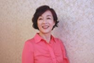 キムラ緑子「介護制度は優しくない」 認知症の母、片道6時間の遠距離介護。高額な費用と自費リハビリの限界を告白