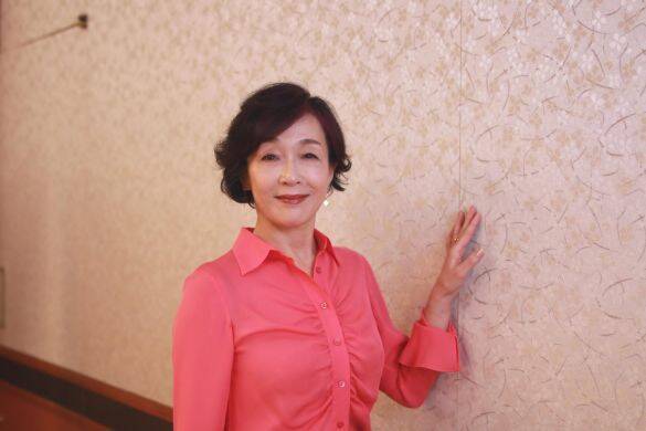 キムラ緑子「介護制度は優しくない」 認知症の母、片道6時間の遠距離介護。高額な費用と自費リハビリの限界を告白