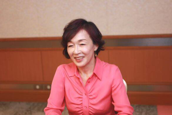 キムラ緑子「介護制度は優しくない」 認知症の母、片道6時間の遠距離介護。高額な費用と自費リハビリの限界を告白