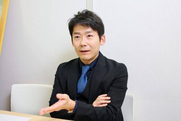 「不仲になったら和解はしない」結成30年、芸人コンビを続けてこれた理由。“コミュ力×高学歴”という最強の関係性