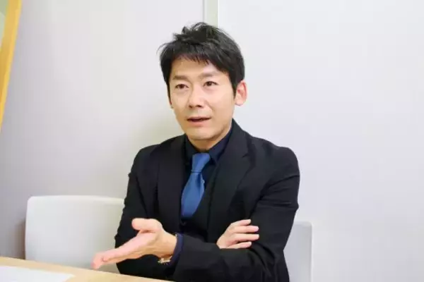 「「不仲になったら和解はしない」結成30年、芸人コンビを続けてこれた理由。“コミュ力×高学歴”という最強の関係性」の画像