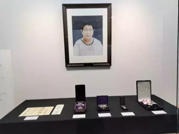 「36歳・元『渡鬼』子役の私が、故・橋田壽賀子先生から受けた“影響”とは。ゆかりの地・熱海を訪れて」の画像