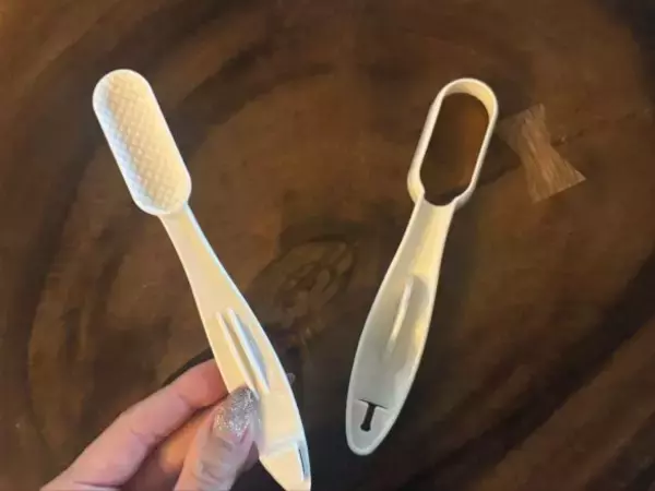 「押すだけでシャリ量産！330円の“寿司パーティ爆速化アイテム”使ったら楽しすぎた。年末年始に大活躍の3COINSアイテム」の画像