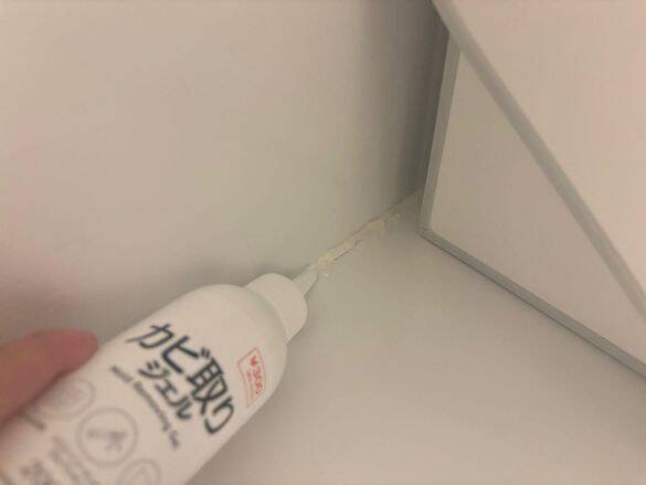 本当に100均?! お風呂のガンコ汚れが、まさかのキャンドゥ「330円の風呂掃除アイテム」でピカピカ！ コスパ最高の優秀さ