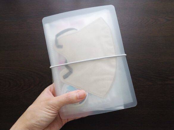 「この使い方、天才！」無印のカードファイルが“カバン内の細かいモノ”の収納に最適。旅先にも◎｜無印良品週間に買いたいもの