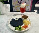 「「公式が謝罪」話題の“セーラームーンカフェ”に行ってみた。“史上1番ひどい”という噂の真相は…」の画像5