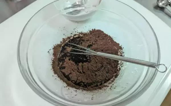 「チョコなのに太らない＆肌にもいい！ 火を使わない「腸活チョコ」作り方は驚くほど簡単」の画像