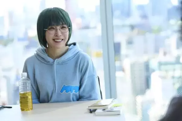 「「引き寄せの法則、できません」ジェーン・スーがスピリチュアル世界に足を踏み入れた結果｜ジェーン・スー×角由紀子」の画像