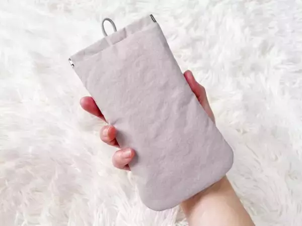 「バッグの中の小物、今すぐ使いたいのに出ないイライラ……無印の「990円ポーチ」が秒で解決してくれた！」の画像