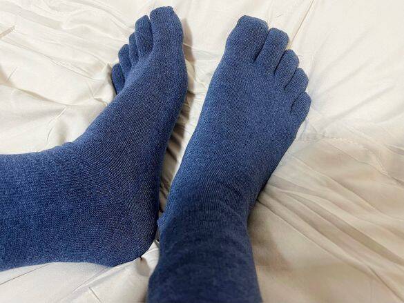 ユニクロ「ヒートテック靴下」4種を履き比べした結果！SNSで大バズり中のアイテムも