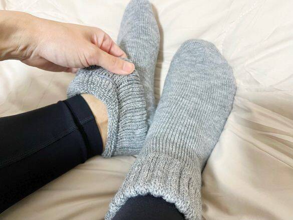 ユニクロ「ヒートテック靴下」4種を履き比べした結果！SNSで大バズり中のアイテムも