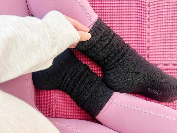 ユニクロ「ヒートテック靴下」4種を履き比べした結果！SNSで大バズり中のアイテムも