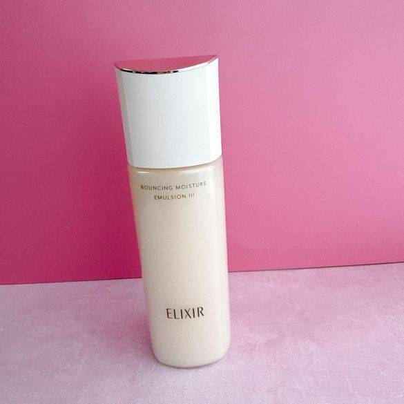 “夏疲れ肌”は秋の乾燥ジワに直行！「肌にとにかく水分をためこむ」スキンケアをプロが解説