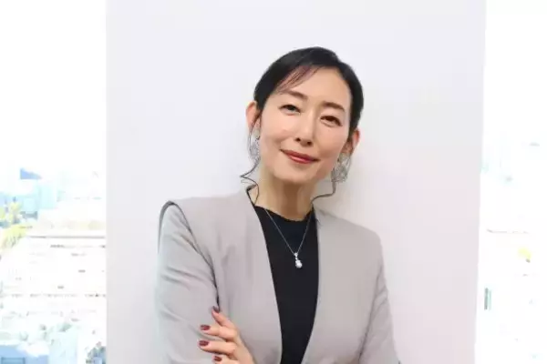 鍼治療、マッサージ…女優・木村多江の“老化との付き合い方”とは「抗っているわけではなく…」