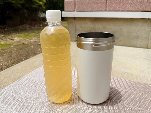 水筒よりラク！無印の「1590円ペットボトル用ホルダー」を4時間持ち歩いて驚いたこと