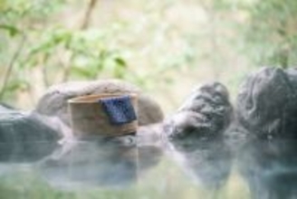 バスで怒鳴る迷惑客に困っていたら…乗客女性が“あるモノ”を取り出して黙らせた！ まるで日本昔話