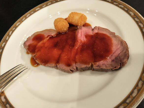 36歳・元子役が「人生初の人間ドック」で大騒ぎ。“のし梅状態”の乳がん健診、胃カメラでは記憶失う