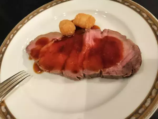 「36歳・元子役が「人生初の人間ドック」で大騒ぎ。“のし梅状態”の乳がん健診、胃カメラでは記憶失う」の画像