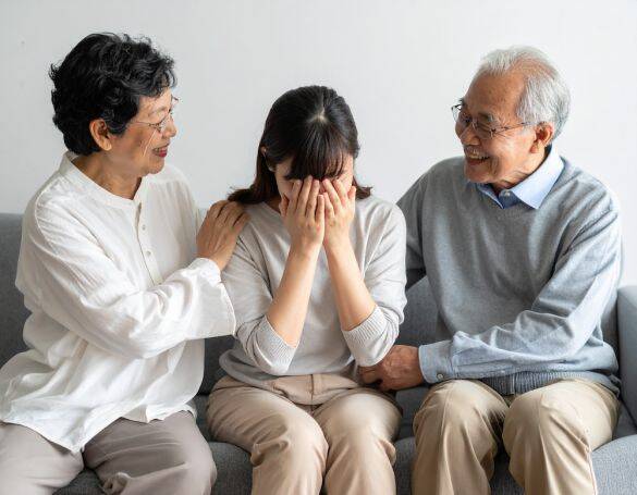 「気持ち悪い」「無神経」流産した嫁に義父母がした“ノンデリカシーすぎる励まし方”がひどい