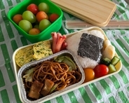 欧米で“日本式のお弁当”が「気持ち悪い」「不気味」と言われてしまうワケ。息子が「ママ、もう二度と入れないで」と懇願