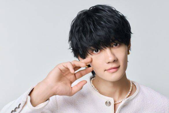 「アイドルだったの!?」紅白出場グループの最年長は、“日曜劇場・朝ドラ”にも出演する実力派。バラエティでも活躍する28歳・イケメンの“正体”