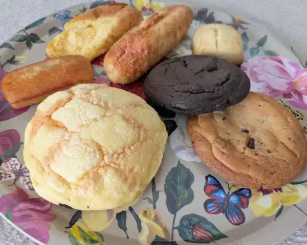 「セブンイレブン、レジ横の「焼き立てパン」はヒットなるか？ドーナツは撤退も…5000店に拡大の計画も」の画像