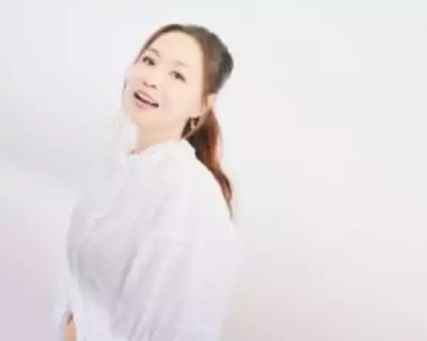 「50歳・インリン、美ボディを支える“意外な簡単習慣”を明かす「本気でやると汗かくんですよ」」の画像