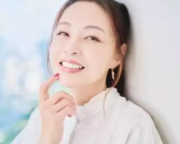 「50歳・インリン、美ボディを支える“意外な簡単習慣”を明かす「本気でやると汗かくんですよ」」の画像