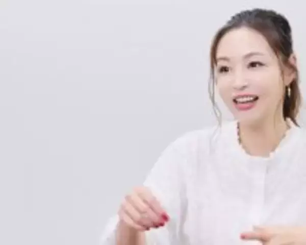 「50歳・インリン、美ボディを支える“意外な簡単習慣”を明かす「本気でやると汗かくんですよ」」の画像