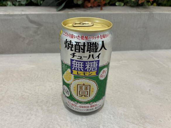 駅コンビニでの“ちょい飲み”がコスパ最強すぎた！ ビールサーバーに充実おつまみ「もう居酒屋には戻れない」