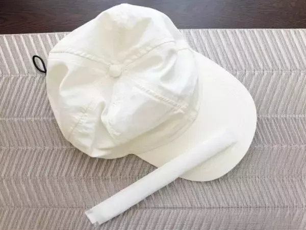 帽子にオデコの汗＆ファンデが付く問題を解決！ダイソーアイテムがこの夏フル活用の予感