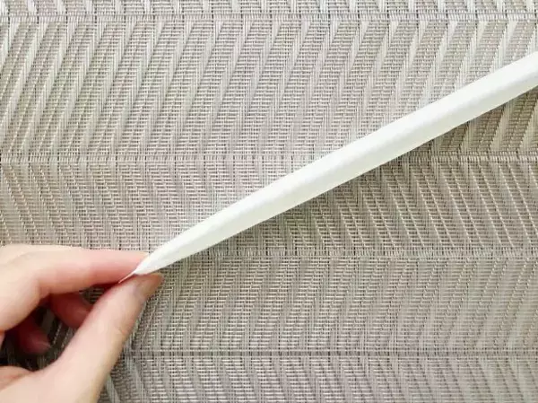 「帽子にオデコの汗＆ファンデが付く問題を解決！ダイソーアイテムがこの夏フル活用の予感」の画像