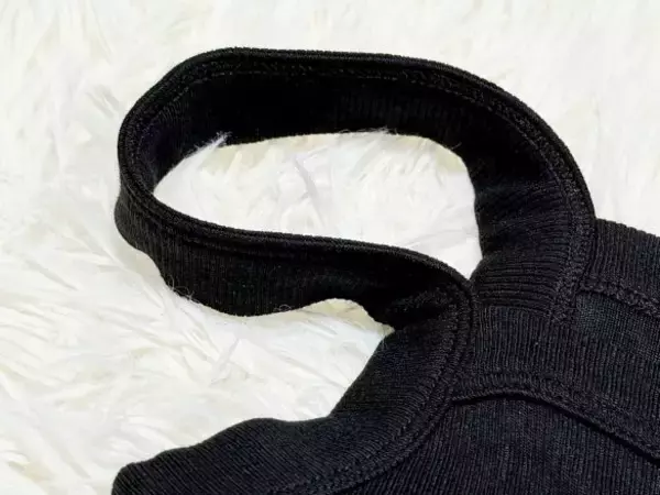 「キャミソールの「谷間・ブラ紐見え問題」を解決！GUの790円インナーがちょうどいい」の画像