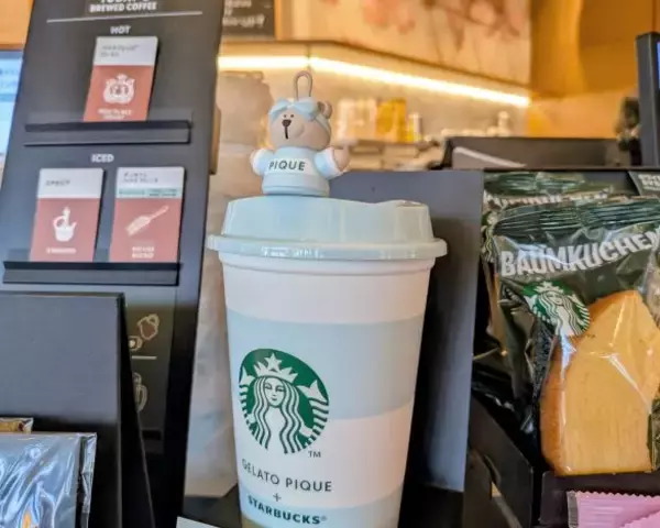 スタバ「人気ブランドコラボ」グッズ、大半が初日完売… 大混乱が起こる“本当の理由”とは