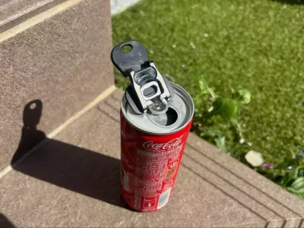 「「考えた人、天才！」セリアの“缶ラク開けマーカー”が優秀すぎた。ただ開けるだけじゃない“一石三鳥”の機能とは」の画像