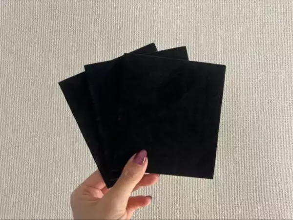 “色あせた黒い服”捨てるの待って！ネットで話題の「洗うだけで黒が復活するシート」をガチ検証した結果