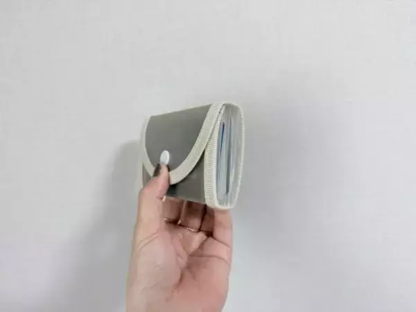 「たった110円で…バッグの中が一気に片付いた！ セリアの“文房具”、使ったら何個も欲しくなる」の画像