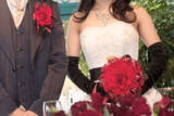 「結婚式で発覚、新郎は新婦の叔母と過去に交際。当日まで気づかなかったワケは…／びっくり体験人気記事BEST」の画像1
