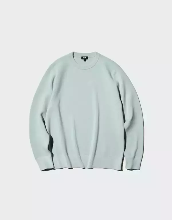 「ラクでかわいい「メンズニット」が女性に人気。体型カバーのはずが“だらしなく見える人”の共通点とは」の画像