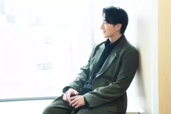 「「“主人”って呼ぶの、やめたら？」昨年話題の『子宮恋愛』で“物議醸したセリフ”の裏側。37歳・肉体派俳優が語る葛藤とは」の画像