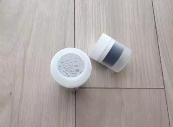 「「もっと早く知りたかった！」汚れた洗面台が…手で触らず1分でピッカピカ！ 年末に試してよかった“もう手放せないクリーナー”」の画像