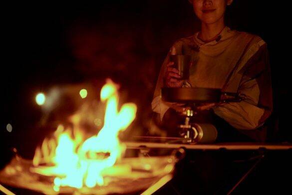 まじで帰れ！キャンプで遭遇した「ナンパお父さん」。奥さんの目を盗んで乱入してきて…／びっくり体験人気記事BEST