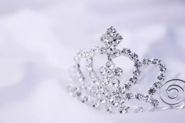 「大学のオタサーで姫扱いだったのに、30歳を過ぎても彼氏ができない悩み／恋愛人気記事BEST」の画像