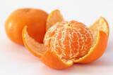 「「捨てるなんて、もったいない！」“果物のプロ”が教える、ミカンの「白い筋」は食べた方がいい理由」の画像1